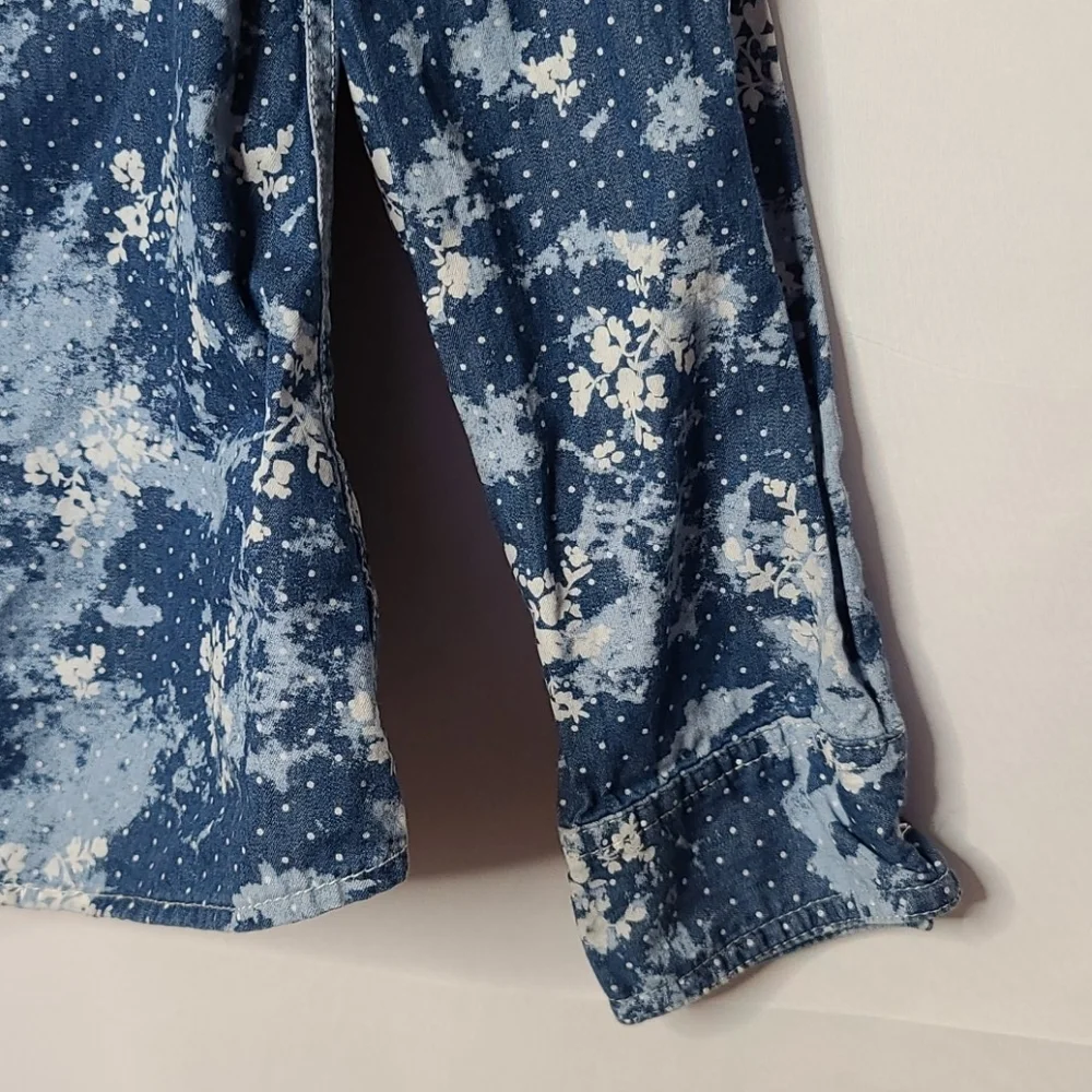 Girls Justice buttond down floral blue shirt sz 18